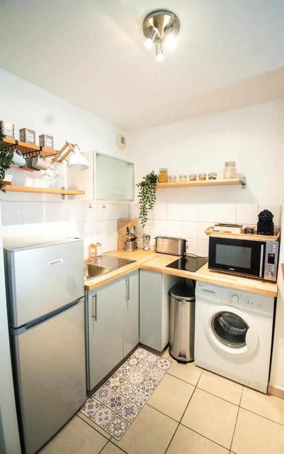 Studio Charmant Cergy Le Haut Au Pied De La Gare ! Parking Prive ! Διαμέρισμα Εξωτερικό φωτογραφία